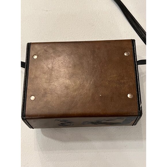 Bushnell Banner Fully Coated Optics 7x35 Extra Wide Angle Binoculars with Case - Picture 6 of 15